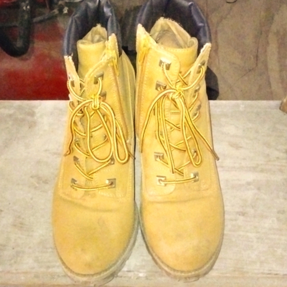 Women's fashion zip/tie boots